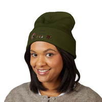 Hungry bauble winter hat